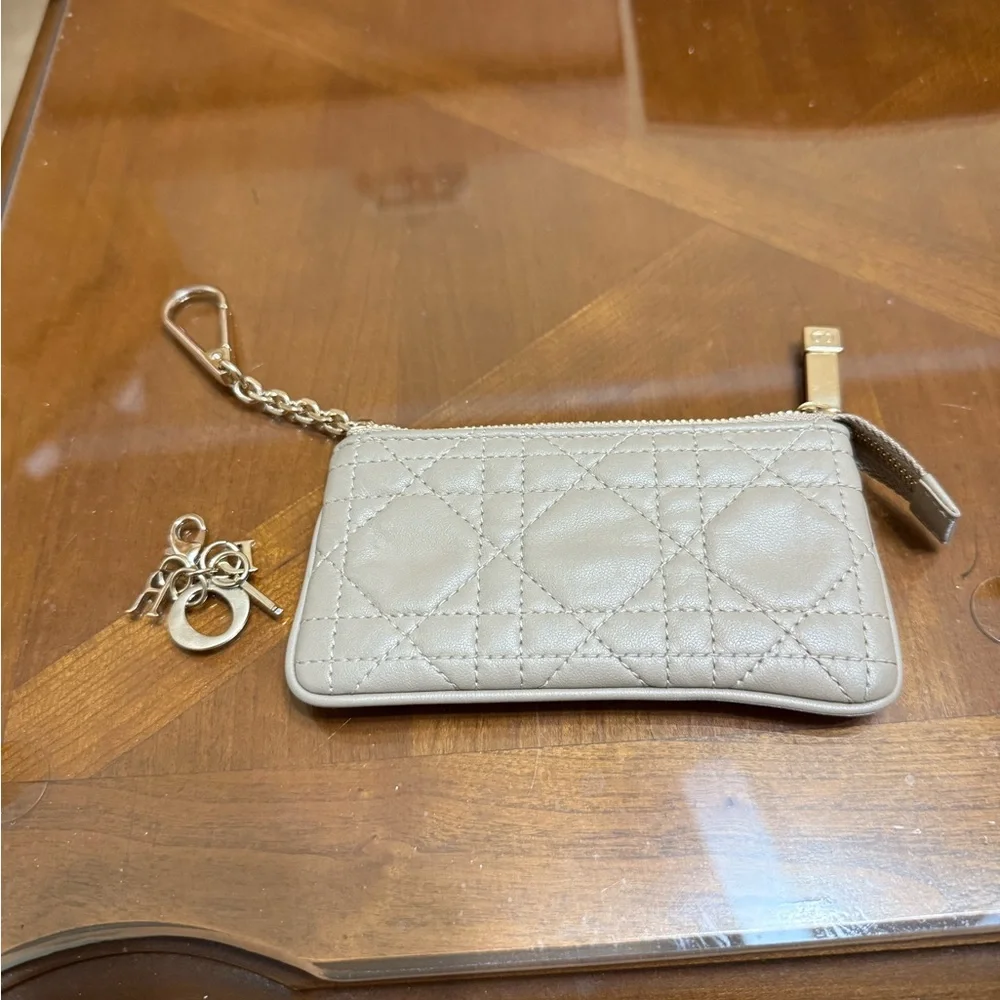 🔥 SALE 🔥 Dior Cannage Quilted Tan Card Wallet